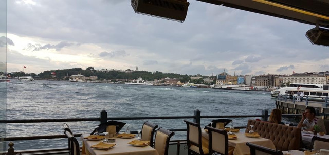 Saray Restaurant Galata