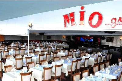 Muazzam Restaurant