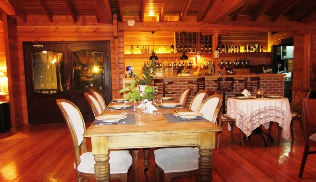 robins-nest-eco-resort-6zczHNS