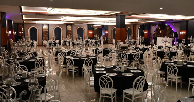 Onurum Davet Gümüş Salon