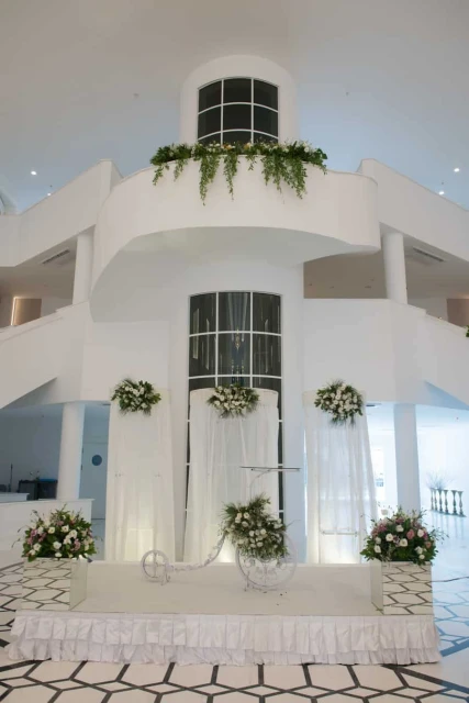 Ve Hotels Karşıyaka (Vilayetler Evi)