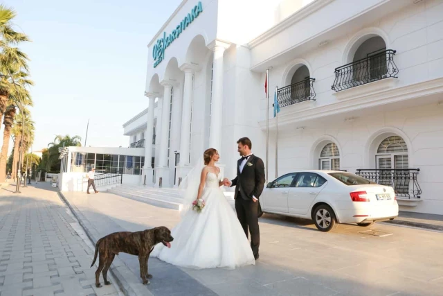 Ve Hotels Karşıyaka (Vilayetler Evi)