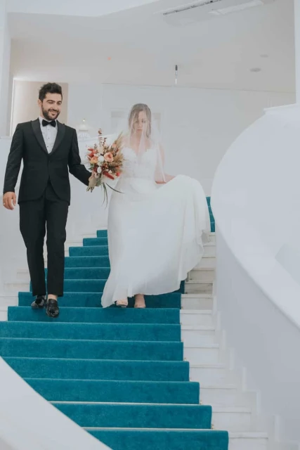 Ve Hotels Karşıyaka (Vilayetler Evi)