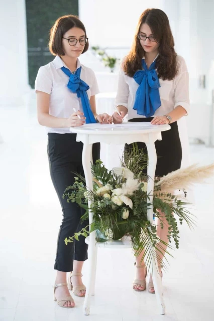 Ve Hotels Karşıyaka (Vilayetler Evi)
