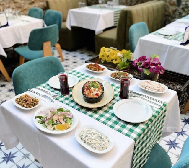 Agapia Mezze & Meyhane