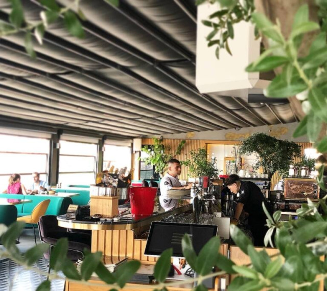 Lotiz Lounge