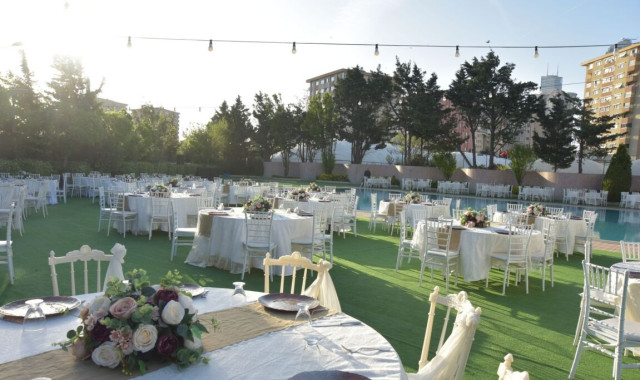 Taç Wedding