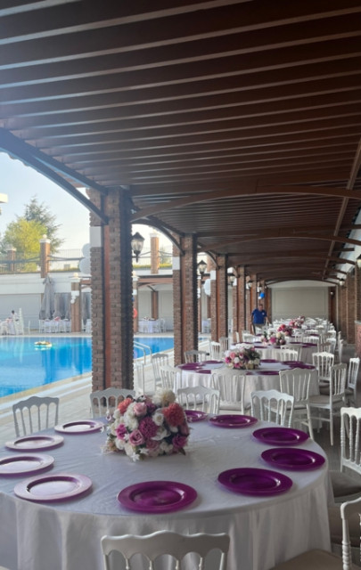 Alcazar Wedding Garden & Pool