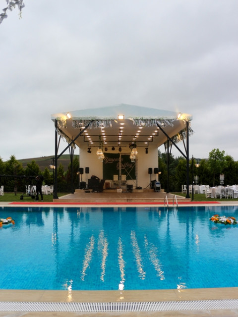 Alcazar Wedding Garden & Pool