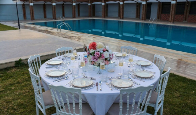 Alcazar Wedding Garden & Pool