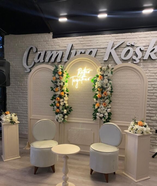 Çamlıca Köşk Cam Salon