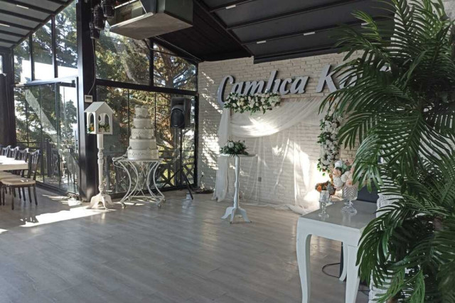 Çamlıca Köşk Cam Salon