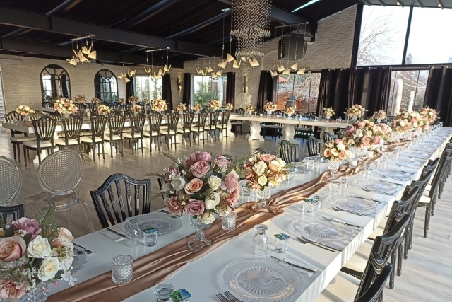 Çamlıca Köşk Cam Salon