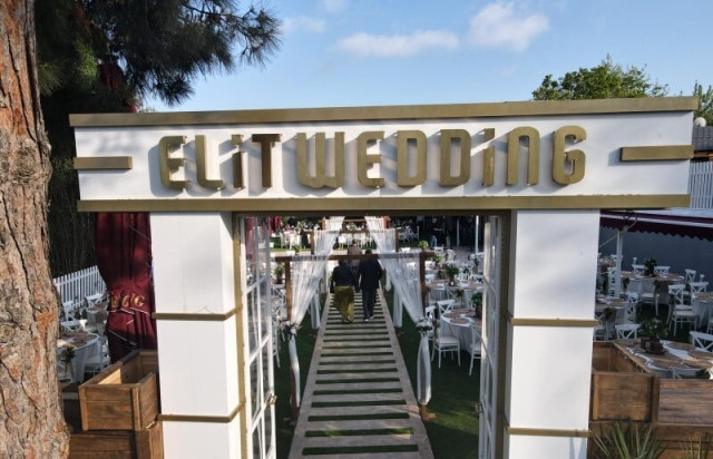 Elit Wedding