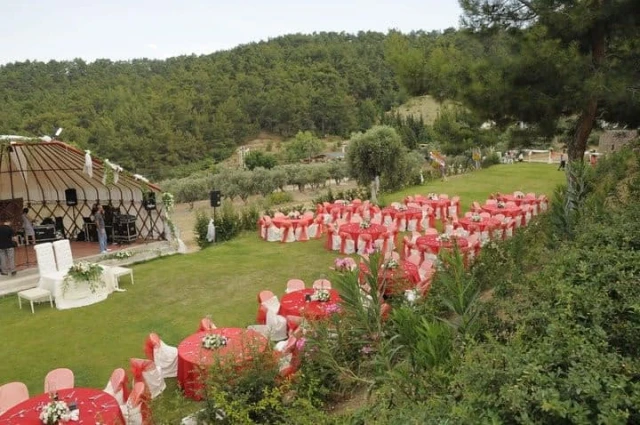 Alaş Kımız Çiftliği Kazak Vadisi