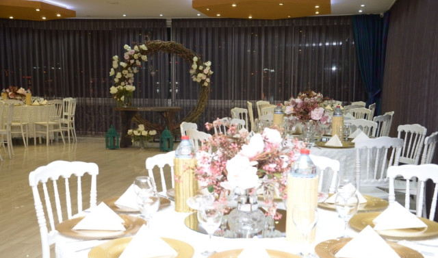 Mona Wedding & Banquet