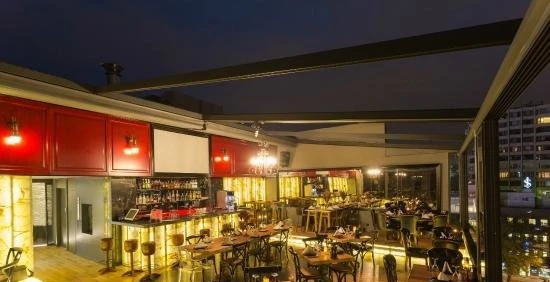 Check Inn Hotel