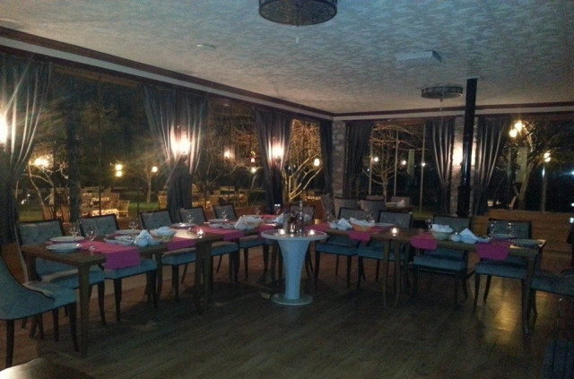 Özgürbahçe Restaurant