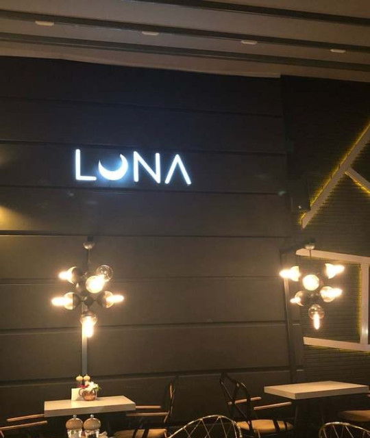 Luna Lounge Music