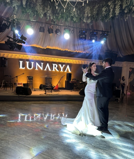 Lunarya