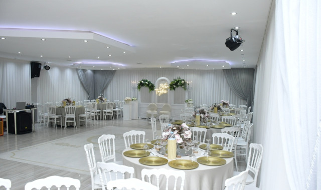 Mona Wedding & Banquet