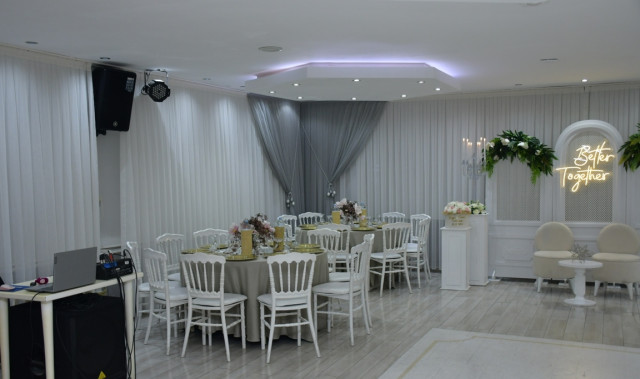 Mona Wedding & Banquet