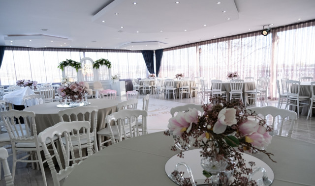 Mona Wedding & Banquet