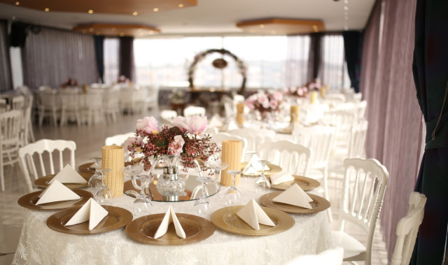 Mona Wedding & Banquet