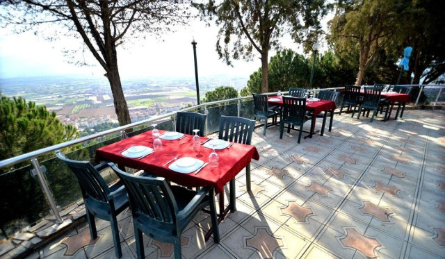 Ahrandı Restaurant