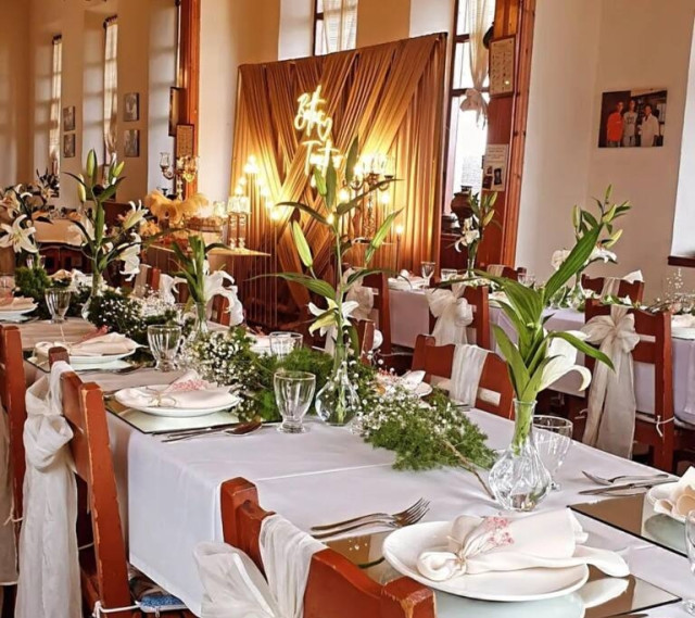 Tarihi Artemis Restaurant