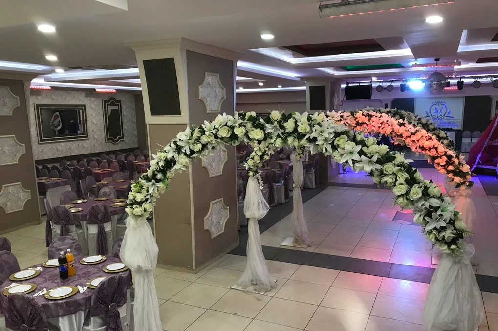 divan-dugun-ve-balo-salonu-cayirova-kocaeli-1