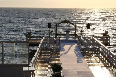 Ontur Otel Çeşme