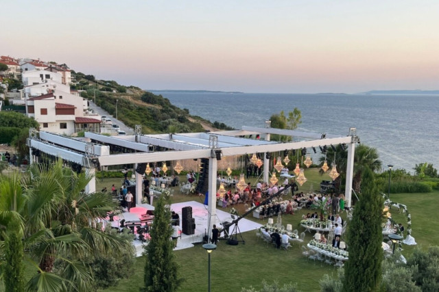 Ontur Otel Çeşme