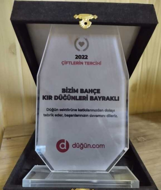 Bizim Bahçe Kır Düğünleri Bayraklı