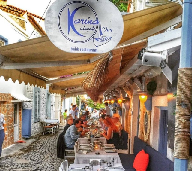 Karina Restaurant Alaçatı