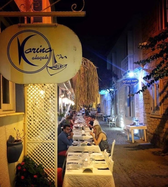 Karina Restaurant Alaçatı