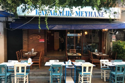 Kalabalık Meyhane