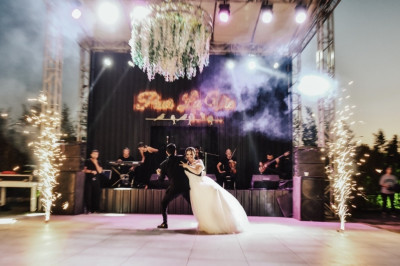 Pour La Vie Wedding Hotel