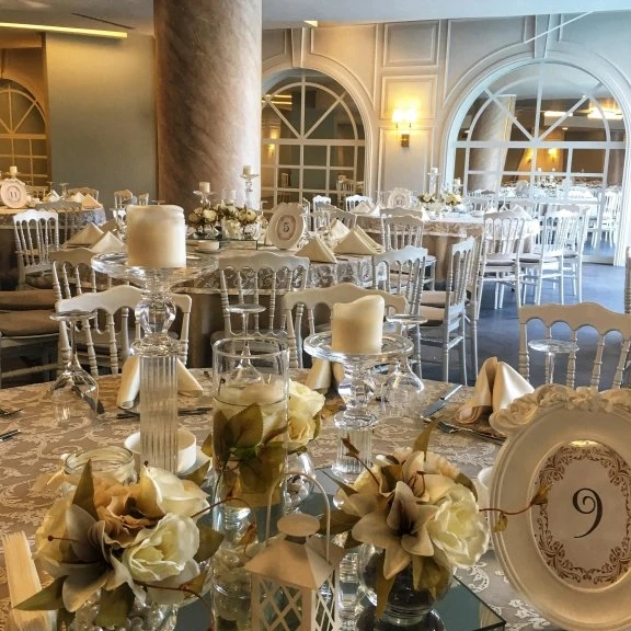 Hotel Excellence Inn