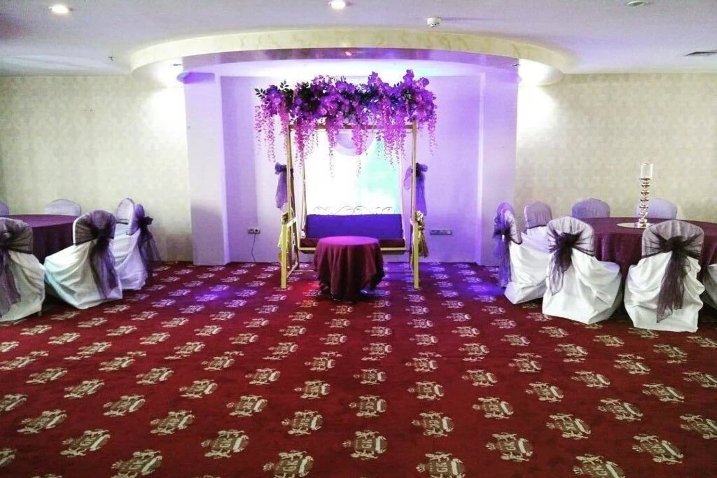 golden-king-hotel-0z3XSDd