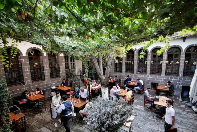 Diyarbakırevi Cafe