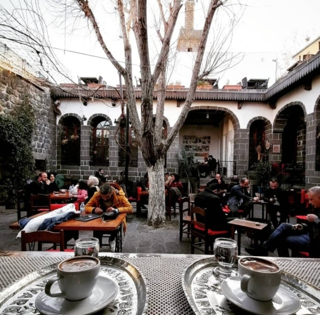 Diyarbakırevi Cafe