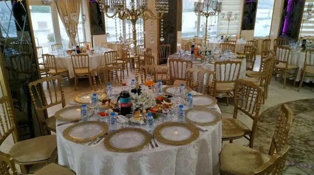 Salon Saray Davet