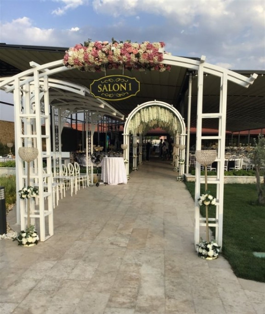 Şato Garden Kır Düğün Salonu