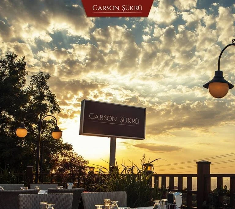 garson-sukru-restaurant-0WqQjFW