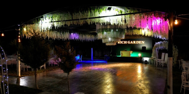 Rich Garden