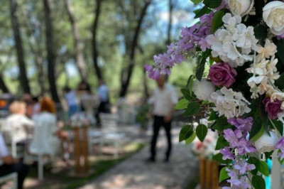 Saklı Bahçe Davet
