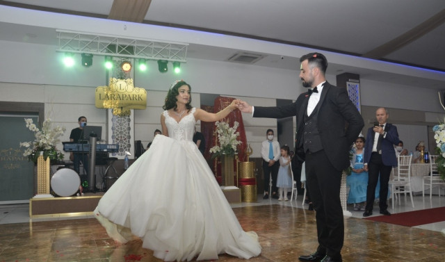 Larapark Düğün & Davet Salonları