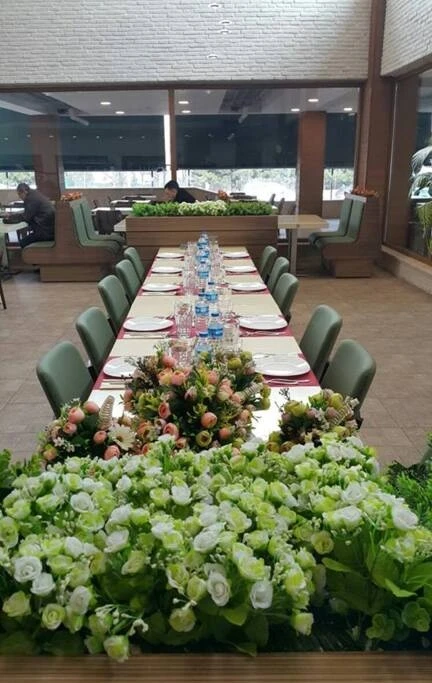 otaci-cafe-bistro-0j7vZg7