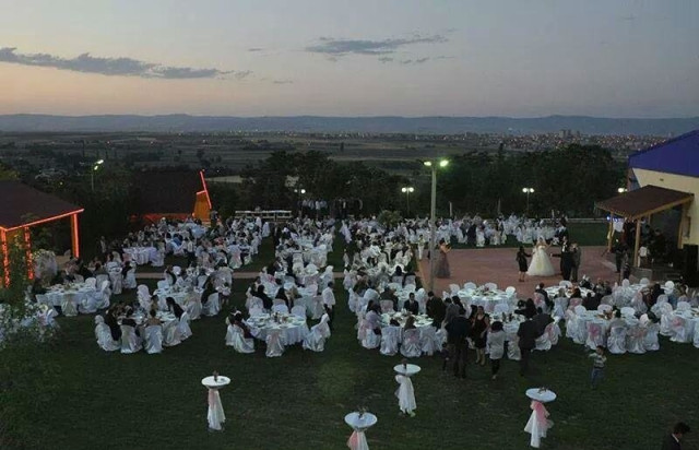 Esbahçe Restaurant ve Kır Düğünü